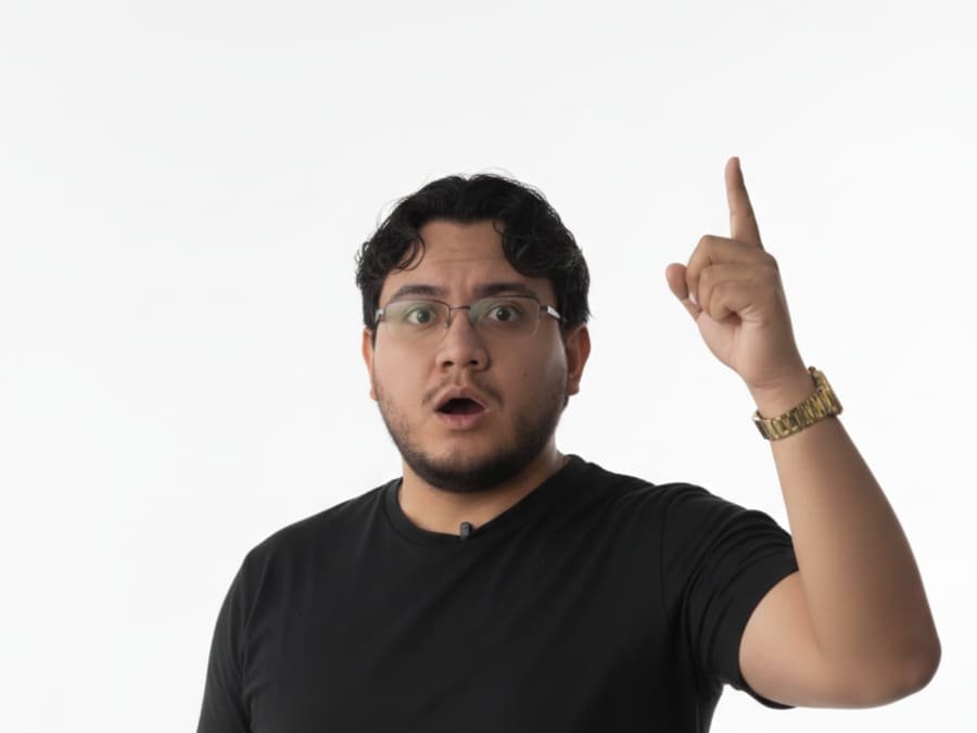 Angel Alvarez dando una clase